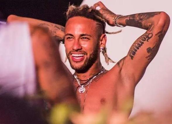 Mouz 和 The MongolZ 距离晋级 PGL Cluj-Napoca 2025 季后赛仅一步之遥